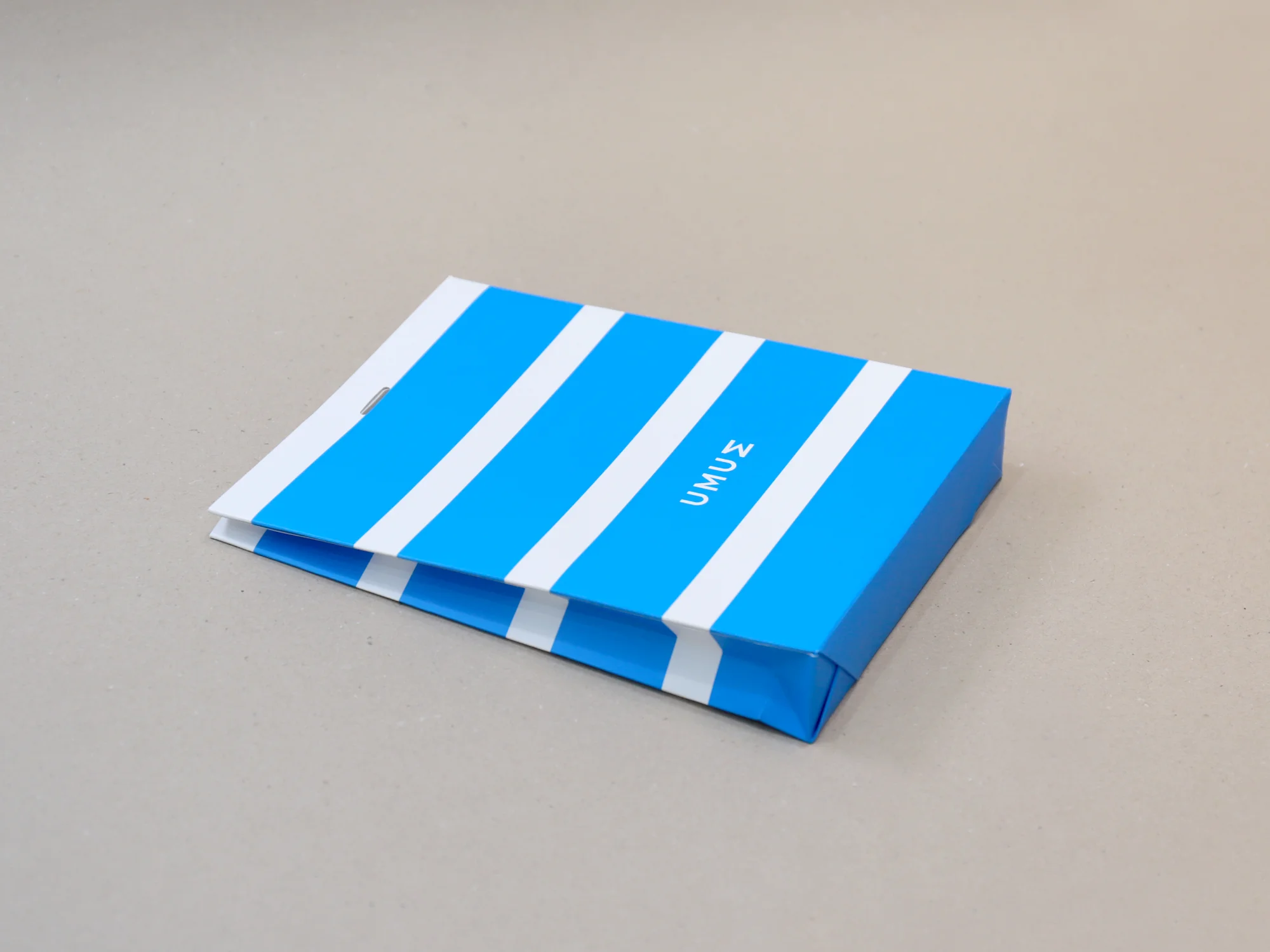 유엠뉴욕 쇼핑백 쇼핑백 제작 사례 - 방산포장