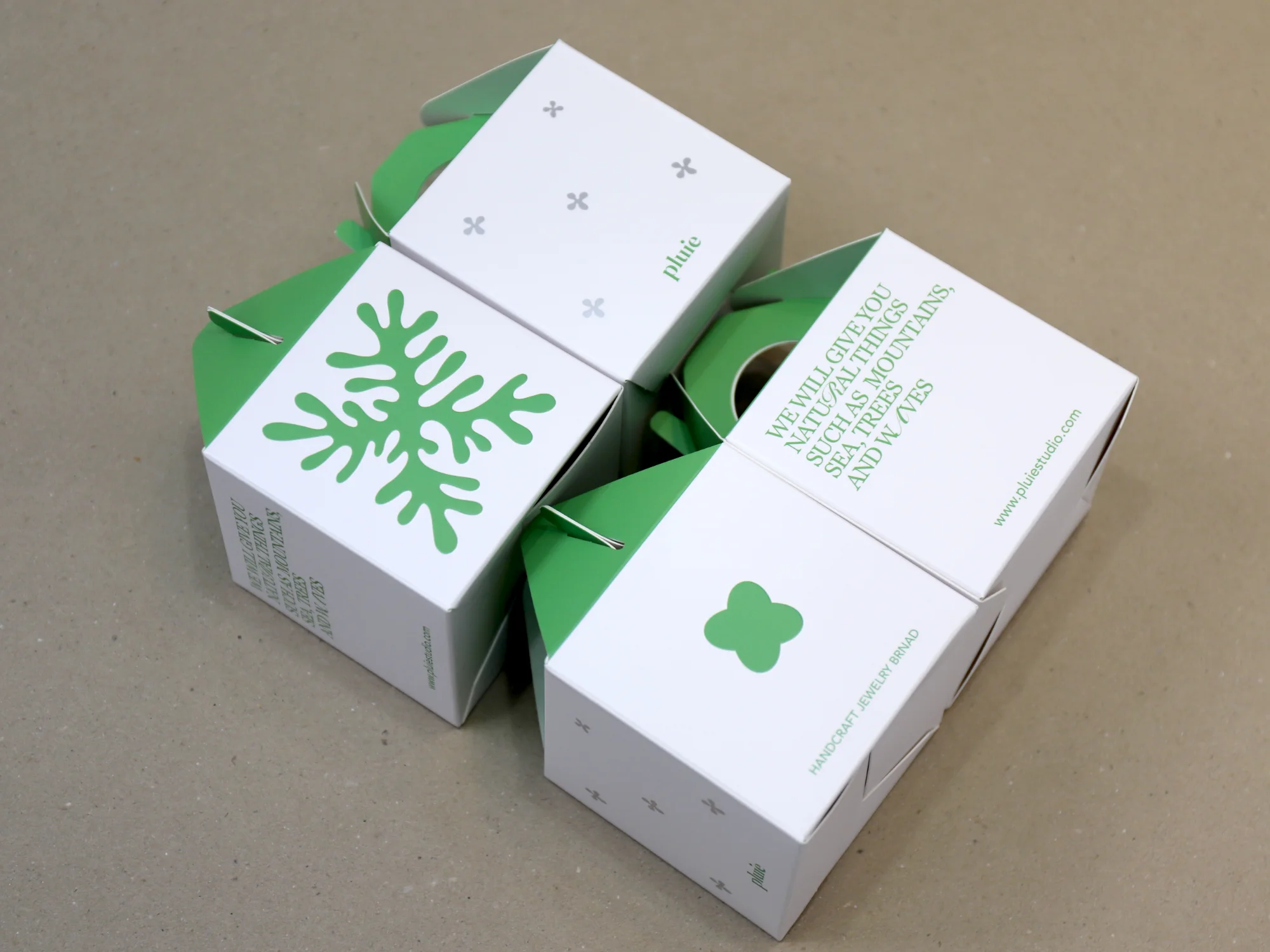 플루이 악세사리 손잡이박스 박스 제작 사례 - 방산포장