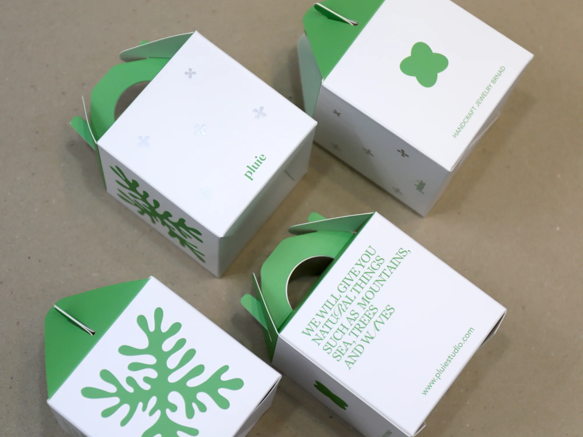 플루이 악세사리 손잡이박스 박스 제작 사례 - 방산포장