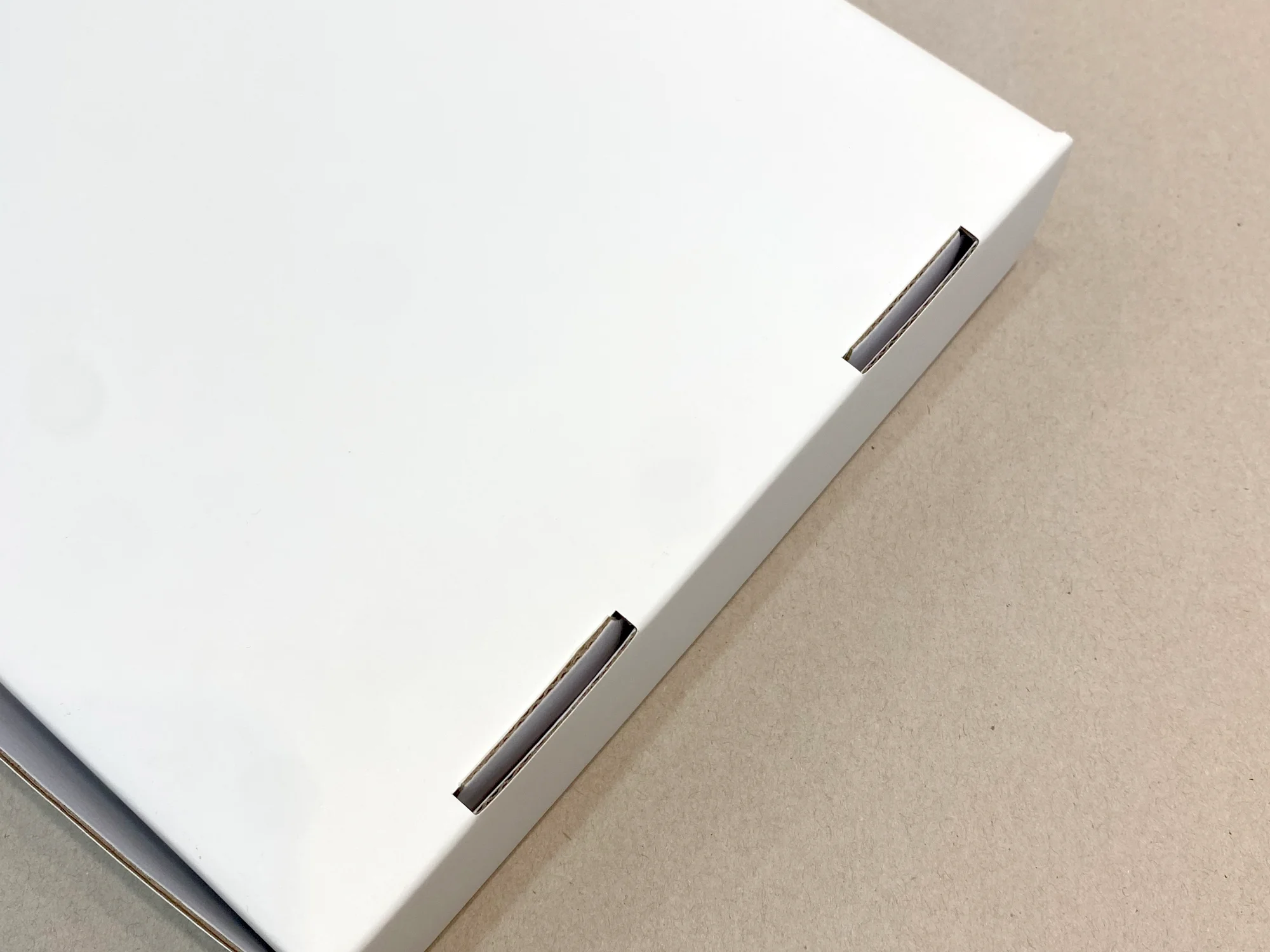 삼구스 유광먹박 g형박스 박스 제작 사례 - 방산포장