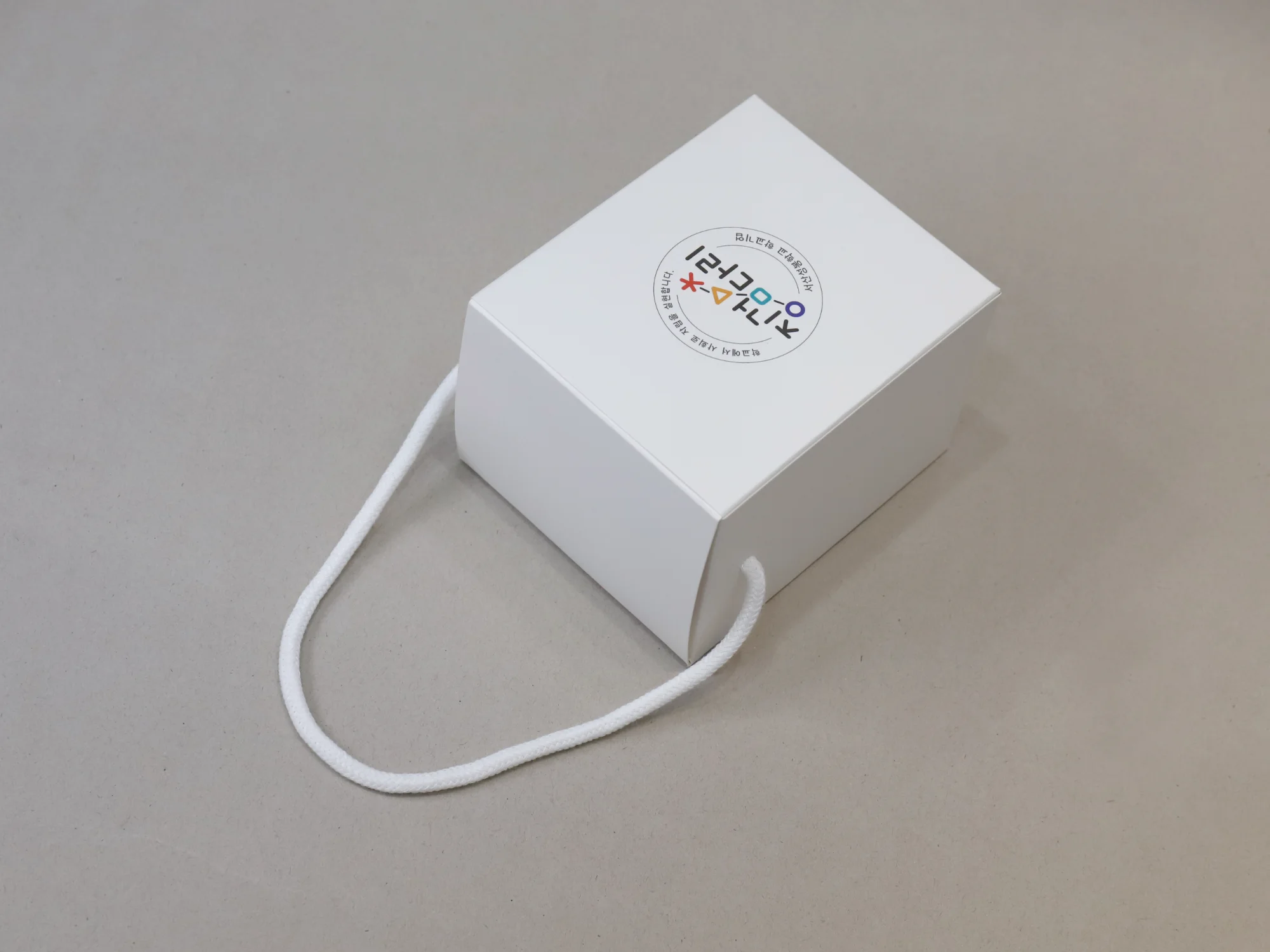 징검다리 드립백  손잡이 박스 박스 제작 사례 - 방산포장