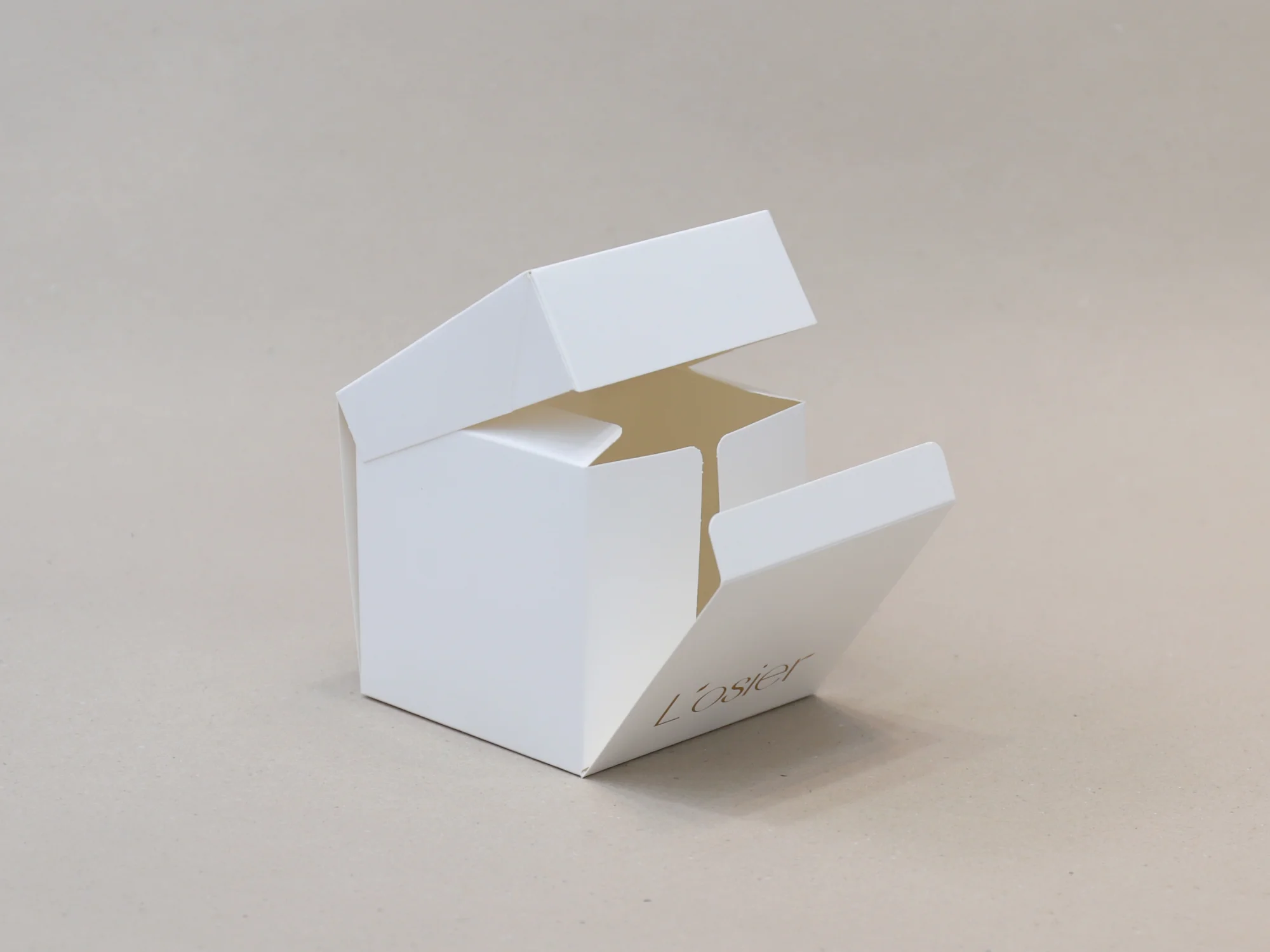 로지에 케이크 1구 박스 박스 제작 사례 - 방산포장