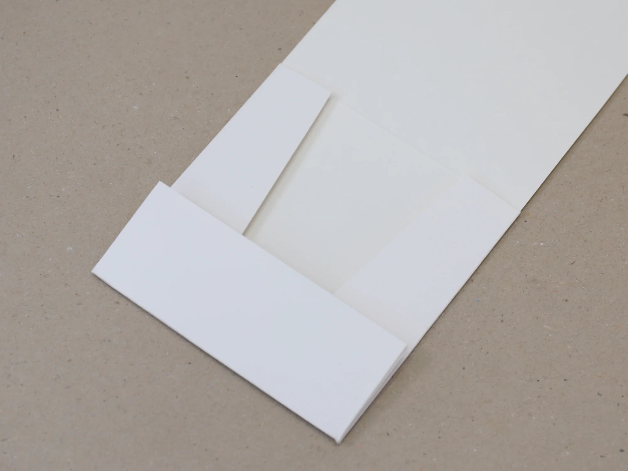 로지에 케이크 1구 박스 박스 제작 사례 - 방산포장