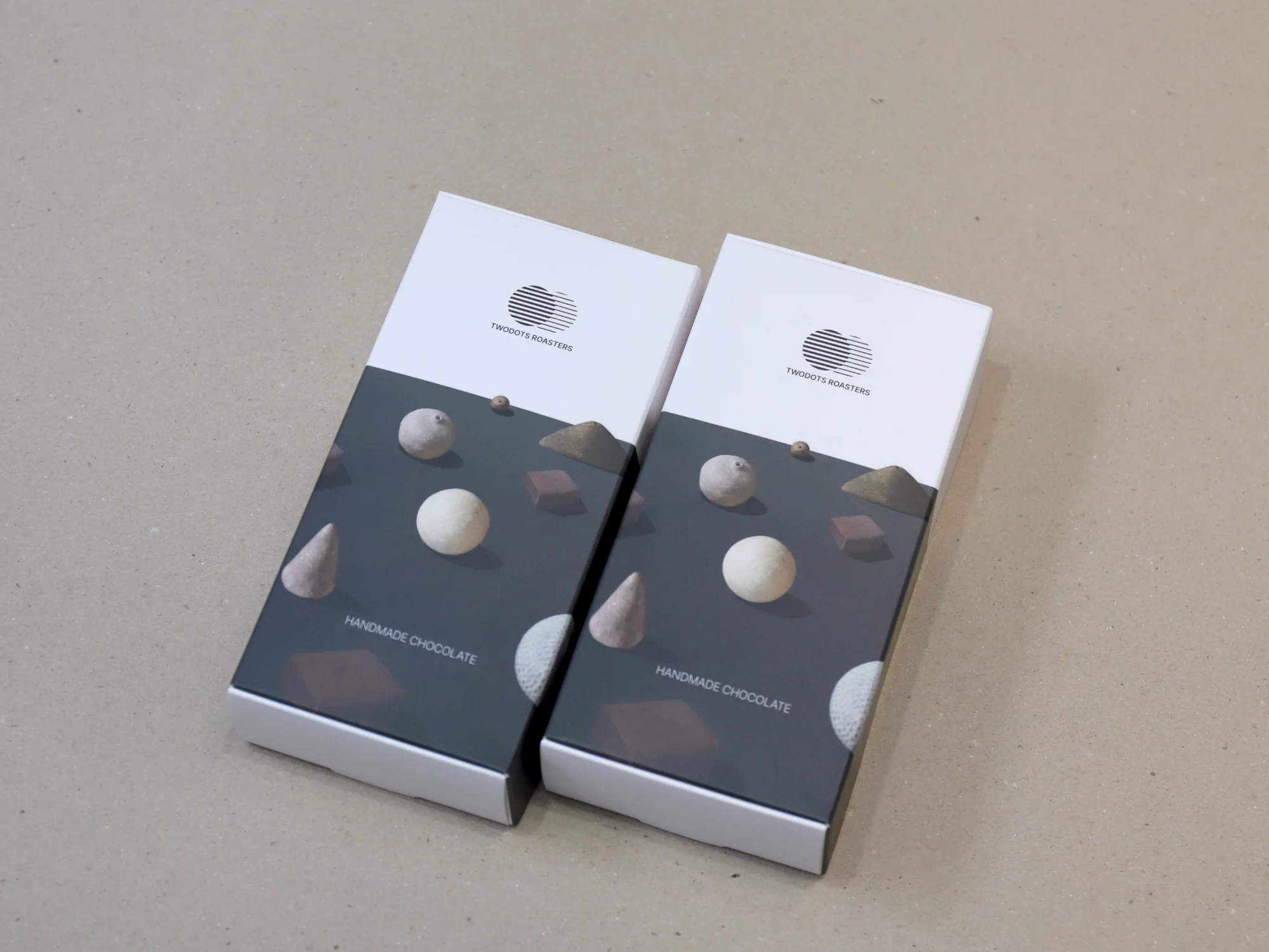 투닷츠 초콜릿 G형 박스 박스 제작 사례 - 방산포장