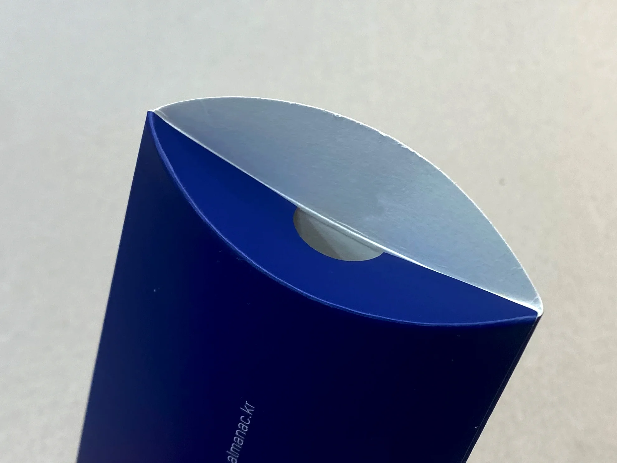 마리끌레르 반달 박스 박스 제작 사례 - 방산포장