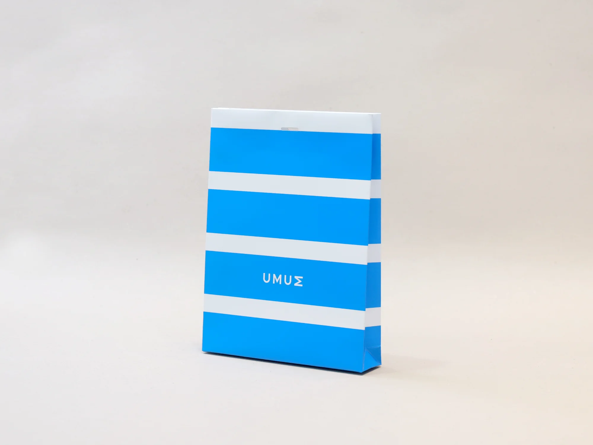 유엠뉴욕 쇼핑백 쇼핑백 제작 사례 - 방산포장