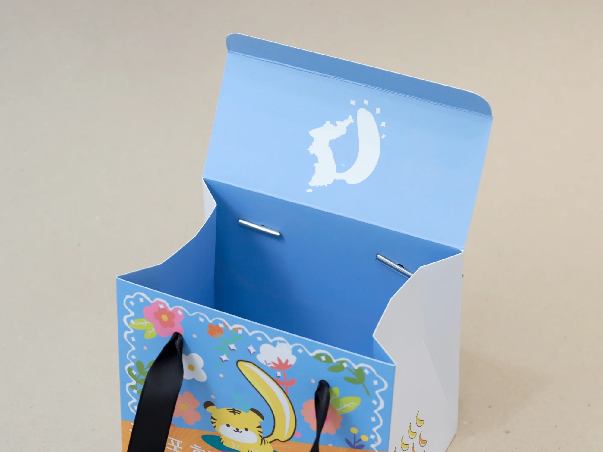 구룡포호랑이 쇼핑백박스 박스 제작 사례 - 방산포장