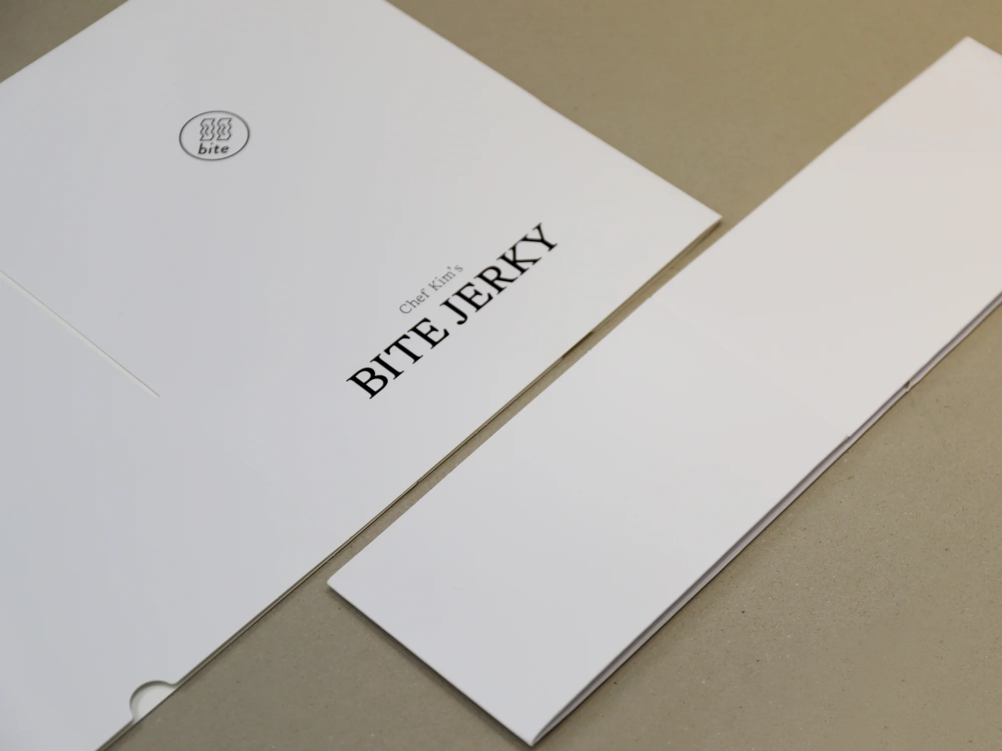 바이트저키 상하 박스 박스 제작 사례 - 방산포장