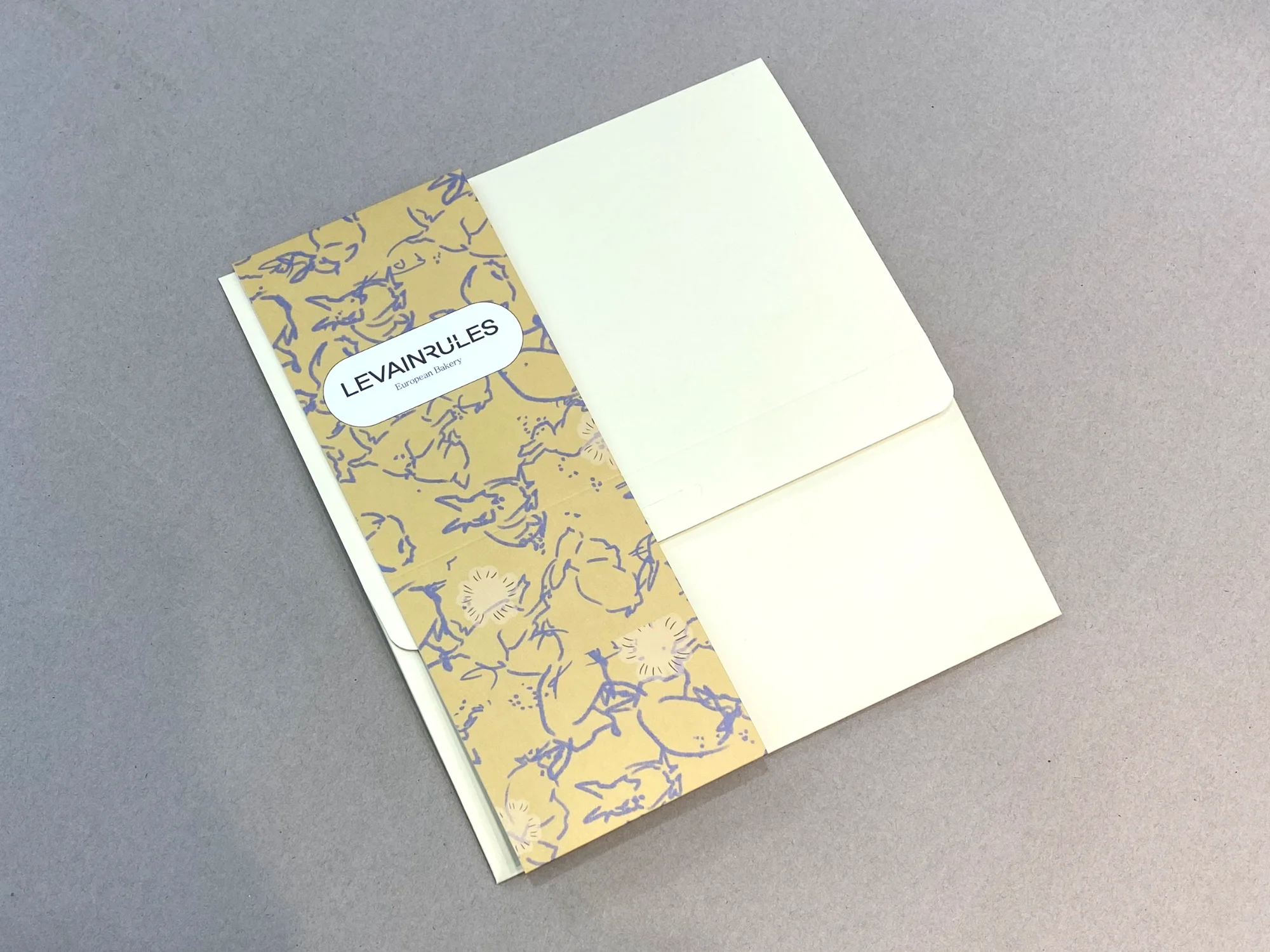 르뱅룰즈 디저트 박스 + 슬리브 박스 제작 사례 - 방산포장