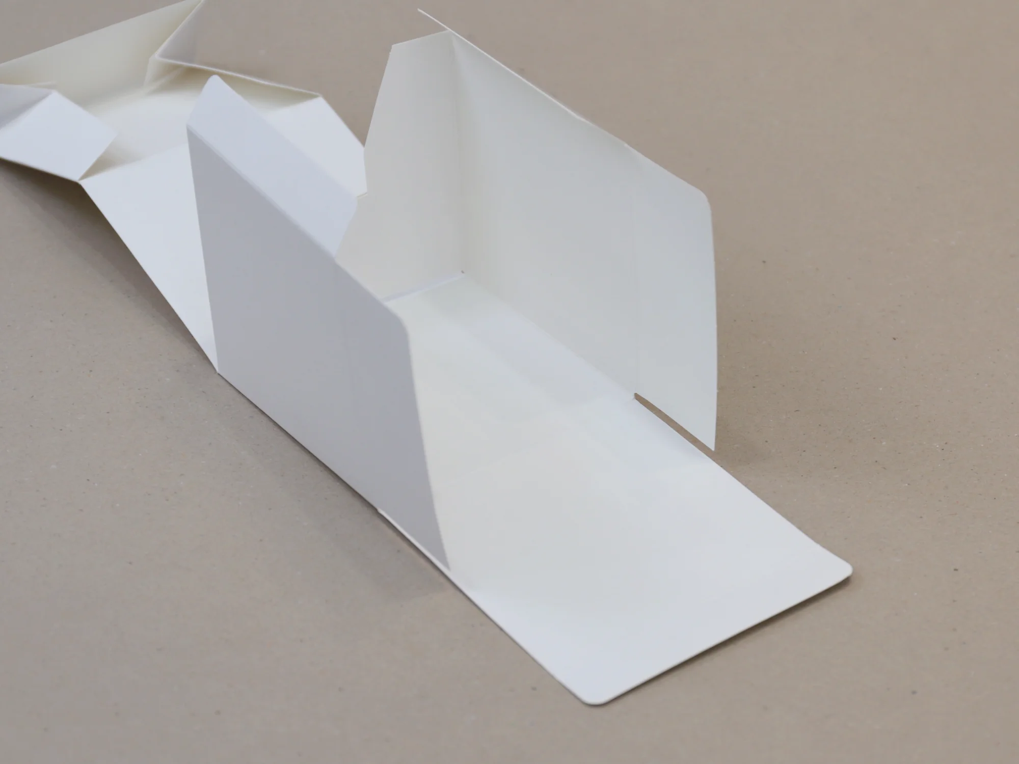 로지에 케이크 1구 박스 박스 제작 사례 - 방산포장